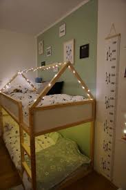 Kinderzimmer Ideen Fur Geschwister Ikea Kura Hochbett Als Diy Hausbett Als Betthack Diy Fur Ges In 2020 Ikea Bed Frames Baby Room Colors Baby Girl Room Colors