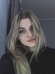 Denise Todd's Instagram, Twitter & Facebook