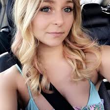 Emily Egan (@emilyegan505)