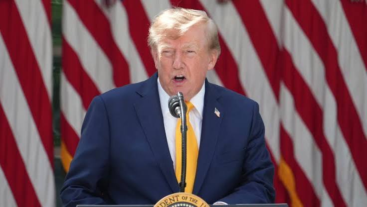 Trump to host vulnerable GOP lawmakers ahead of midterms at Rose Garden