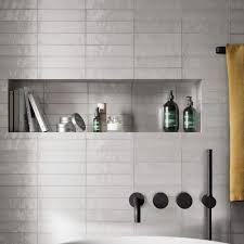 He provided very good customer service and i appreciated it. Lume Marazzi