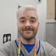 Can a Gilded Lotus produce only colorless in Void?