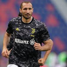 Giorgio chiellini ufficiale omri is an italian professional footballer who plays as a defender and captains both serie a club juventus and t. Reports Giorgio Chiellini To Sign New Juventus Contract Next Week Black White Read All Over