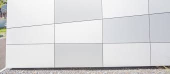 Fliesen sind hygienisch, robust und leicht zu pflegen. Burogebaude Pfaffenhofen Ilm