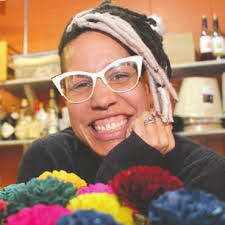 Mary Decamp's Instagram, Twitter & Facebook