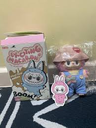 OMG my new shoes. It's so beautiful and I'm so happy to get this