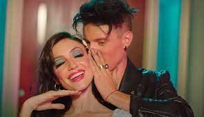 Me enamore, de ti yo me. Una Mirada El Nuevo Tema Del Verano De Lionel Ferro Y Amira Chediak