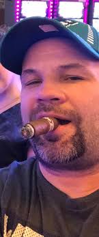 Isla Del Sol Toro Cigars CigarPlace.com