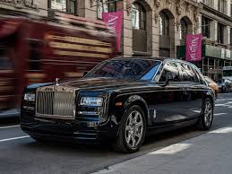 It is offered in two wheelbase lengths. Rolls Royce Phantom Vii Review Photos