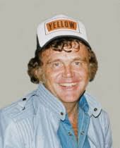 Dwight Doran's Instagram, Twitter & Facebook