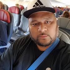 Are there any catering businesses that offer mini burgers and finger food?