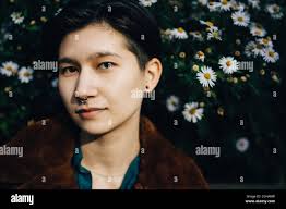 Daisy ring hi-res stock photography and images