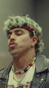 Ima short king how u lookin up to me? 🤷‍♂️ #fyp #rap #corrido