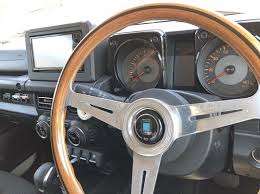 m on instagram 〻 新型ジムニー nardi jimnyといえばナルディ と 思っておりまして 握った時の触り心地 細さに めろめろ 可愛すぎてハンドル変えてから もっと運転がワクワク 最高でしか ジムニー 新型ジムニー ナルディ