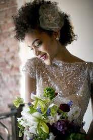 Epingle Par Mercina Gabey Sur Beautiful Wedding Dresses Mariees Cheveux Au Naturel Voile De Mariee Mariage
