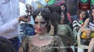 Anurag Makeup Mantra Hairstyle 16 2015 Youtube How much of anurag jaiswal's work have you seen? anurag makeup mantra hairstyle 16 2015