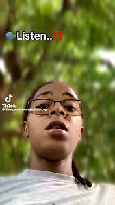 Protect her 🙏🏿😂🤣