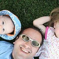 Power Friending: Demystifying Social Media to Grow Your Business by Amber  Mac