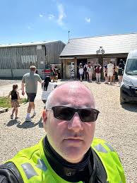 Hi all! I just wanted to introduce myself and share a couple of photos.  I've just joined CCAM but have been a member of WABAM for a while. Looking  forward to some