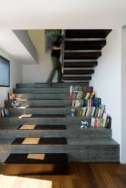 Des Escaliers Stylises Escaleras Escaleras Modernas Diseno De Escalera