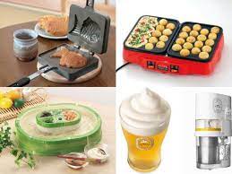 The bamboo draining basket is also known as zaru and is an essential part of the kitchen. 6 Must Have Japanese Kitchen Gadgets From Japan Blog Japanese Kitchen Gadgets Japanese Kitchen Must Have Kitchen Gadgets
