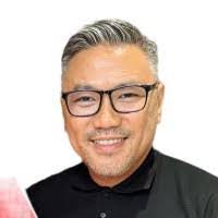 Bruce Chew's Instagram, Twitter & Facebook