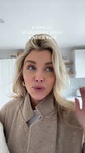 Jane Hanson's Instagram, Twitter & Facebook