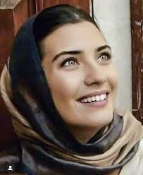 Help us build our profile of tuba büyüküstün and engin akyürek! 150 Asi Tuba Buyukustun Ideas Tuba Tuba Buyukustun Turkish Actors