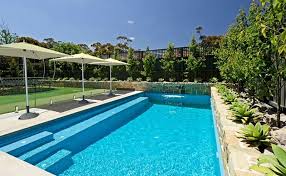 Sublimo 200 X 200 Cm Oder Rund 300 Cm Ein Trendiger Quadratischer Sonnenschirm Mit Zeitgemasser Ausstrahlung Und P Pool Rechteckig Luxusschwimmbader Gartenpools