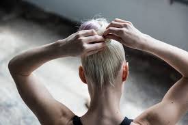 I'm okay with the ponytail and the chiffon part, but i fail while trying to get my. Tips On How To Do A Ballerina Bun The Rockettes