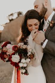 Oklahoma Wedding Photographers Wichita Mountains Ok Bridal Shoot Bridal Photography Poses Bridal Portrait Poses Wedding Photography Styles
