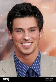 Adam Gregory à Hannah Montana: Le film, première mondiale au théâtre El  Capitan à Hollywood, Californie, Etats-Unis Photo Stock
