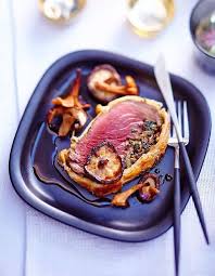 Filet De Boeuf En Croute Caramel Gingembre Pour 6 Personnes Recettes Elle Recette Boeuf En Croute Filet De Boeuf Alimentation