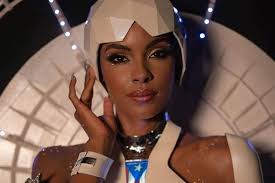 Puerto Rico's Ashley Ann Cariño pays homage to the Arecibo Radio telescope  through the national costume for Miss Universe 2022