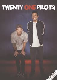 Tear in my heart — twenty one pilots. Twenty One Pilots Wandkalender 2022 Bei Europosters