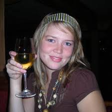 Isabel Webster (@planetizzie)