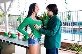 Texas Patti in Lucky Lucky MILF Fuckers by FreeUse Milf – Wife Fuck Pics