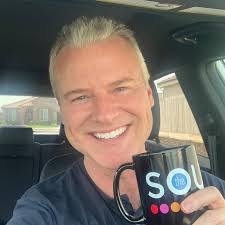 Bradley Rutledge's Instagram, Twitter & Facebook