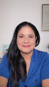 ¿Cuántas veces has dicho 𝐬𝐢́ cuando querías decir 𝐧𝐨?,  ¿Cuántas veces  te dejaste para después… por complacer a otros?, 𝐓𝐮 𝐟𝐞𝐥𝐢𝐜𝐢𝐝𝐚𝐝  𝐢𝐦𝐩𝐨𝐫𝐭𝐚.,  Y cuidarte no es egoísmo, es amor propio. 🌷, Cuando tú  ...