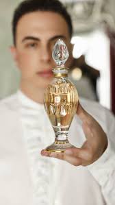 Clic-Clac by @henryjacquesparfums, a unique device breathing life into the  ancient art of solid perfume. The innovative case made of precious  materials can house all of Henry Jacques' Classiques scents in the