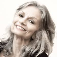 Tara Diamond (@artaradiamond) · Del Mar, CA