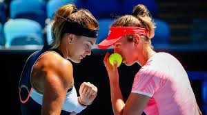 Sabalenka and mertens have clicked in doubles, but not at the expense of their singles careers. Aryna Sabalenka Partenaire D Elise Mertens En Finale Du Double A L Open D Australie Elise Est Toujours Tres Gentille Et Tellement Cool Le Soir