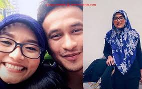 Dibintangi oleh ashraf muslim raysha rizrose syazuwan hassan dan mona allen. Myartis Com Myartis My Artis Terkilan Bayaran Tak Dilunaskan Reza Hasbi Teruskan Hidup Atas Ihsan Ibu Bapa