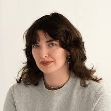 Tessa Forrest's Instagram, Twitter & Facebook