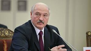 Аляксандр рыгоровіч лукашэнко) — белорусский политический и государственный деятель, первый президент республики беларусь. Poobeshal Vstat Na Koleni No Ne Vstal Otverg Povtornye Vybory I Obratilsya K Narodu Rech Lukashenko