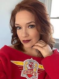 Jody Phelps's Instagram, Twitter & Facebook