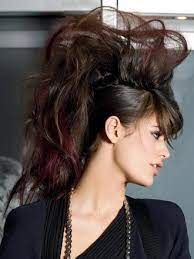 Big Crazy Fauxhawk I D Have Maybe Some Clips On The Side To Add Embellishment Coiffures De Rock Coiffures Rock Coiffure
