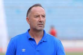 Τζαναβάρας και επίσημα στον Ελλοπιακό - soccerlive.gr