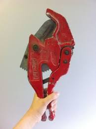 What is a ratchet pipe cutter? How To Use Pvc Pipe Cutters