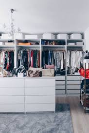 So Habe Ich Mein Ankleidezimmer Eingerichtet Und Gestaltet Ankleidezimmer Eingerichtet Forbedroom Gestal Closet Layout Dressing Room Design Closet Decor